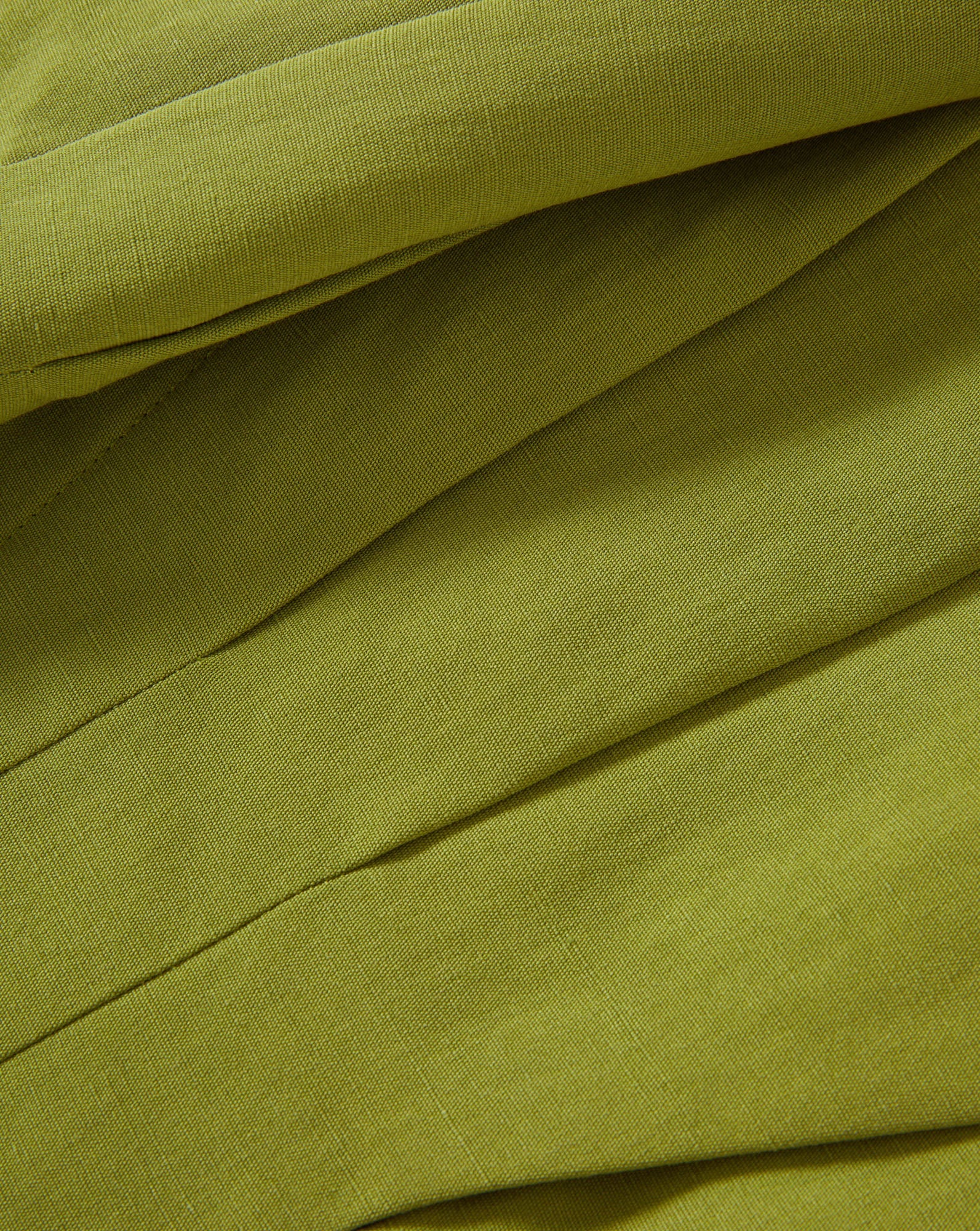 Gables Pleated Short