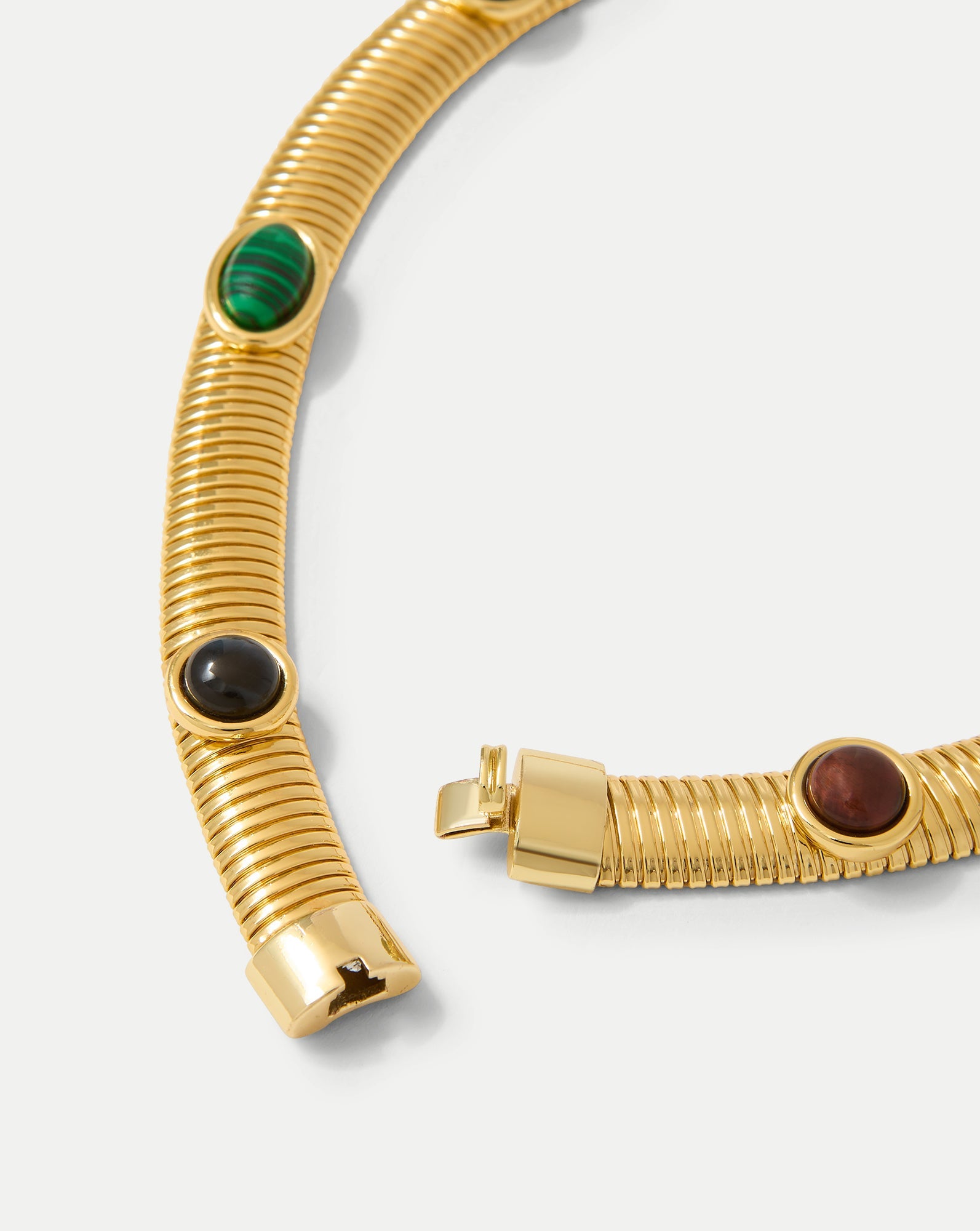 Embellished Tubogas Collar Necklace